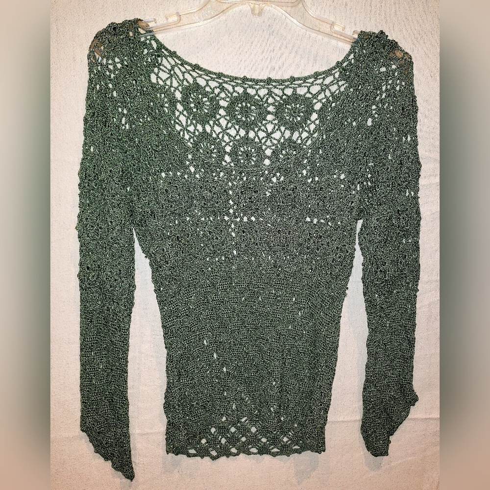Beautiful crocheted green scoop neck top